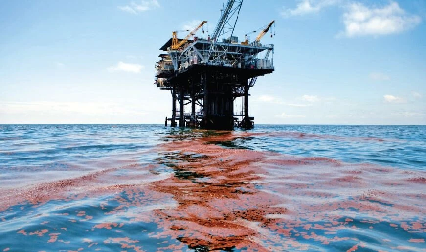 تصفیه انقلابی آب‌های نفتی جزیره سیری با فناوری نانوکامپوزیت امیرکبیر